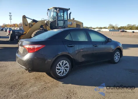 2017 Toyota Corolla L z USA, uszkodzony, nr VIN 2T1BURHE5HC850712